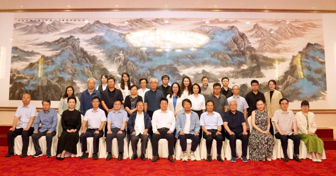与会嘉宾合影